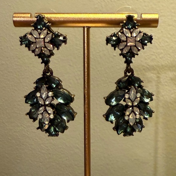 NWOT Y2K Vintage BaubleBar Green/Clear Crystal Chandelier Pierced Earrings - Picture 4 of 5